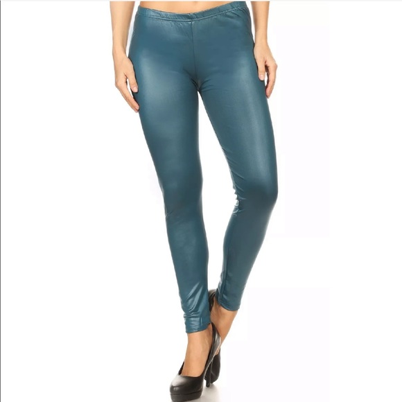 Faux Leather Metallic Leggings - Picture 2 of 3